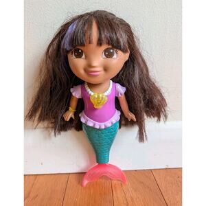Mattel 2013 Dora The Explorer Swimming Mermaid Doll